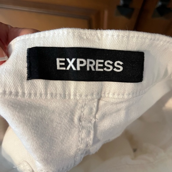 Express high rise stretch shorts - Picture 3 of 4